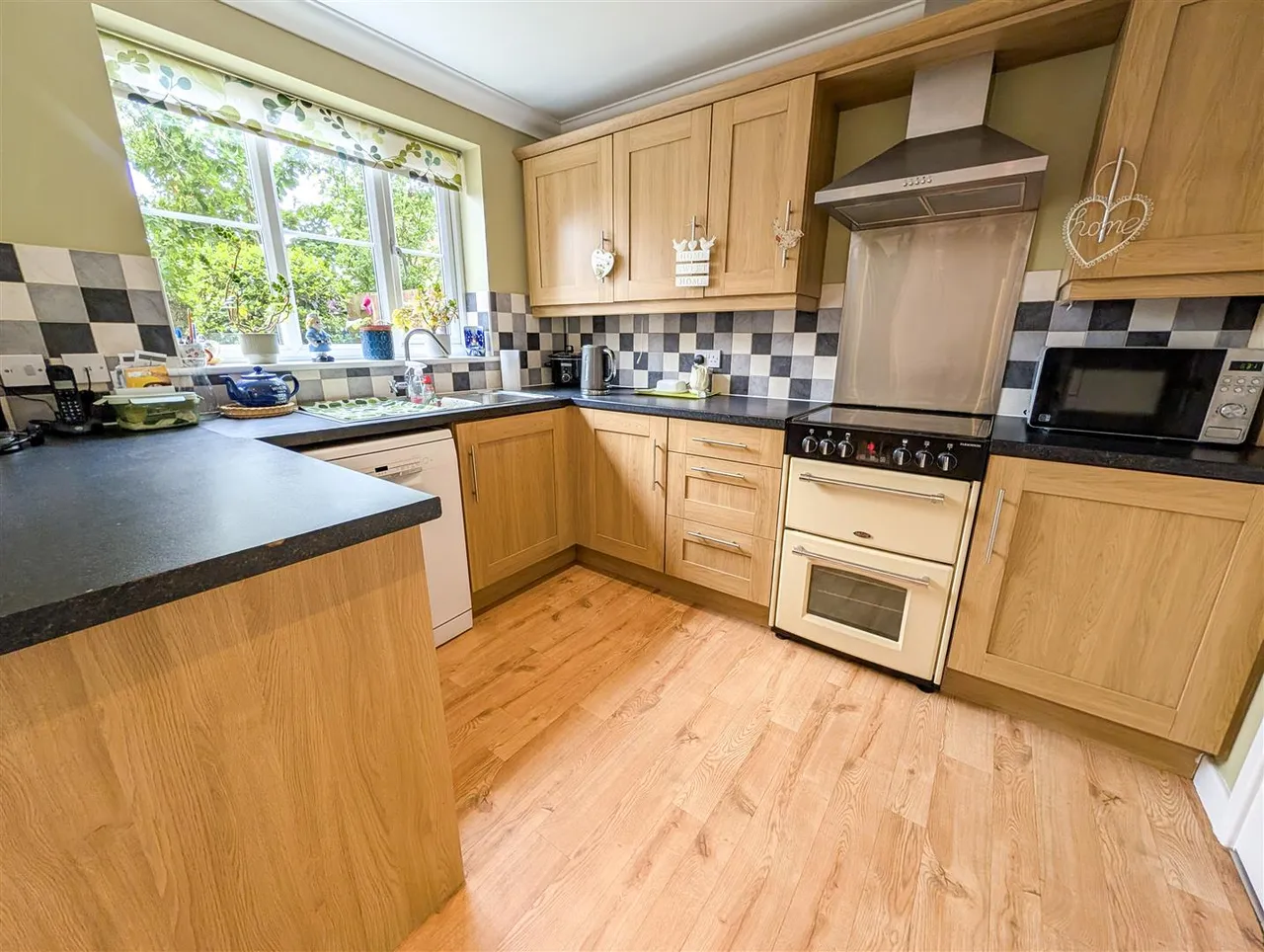 Castell Close, Stradbroke, IP21, photo 5
