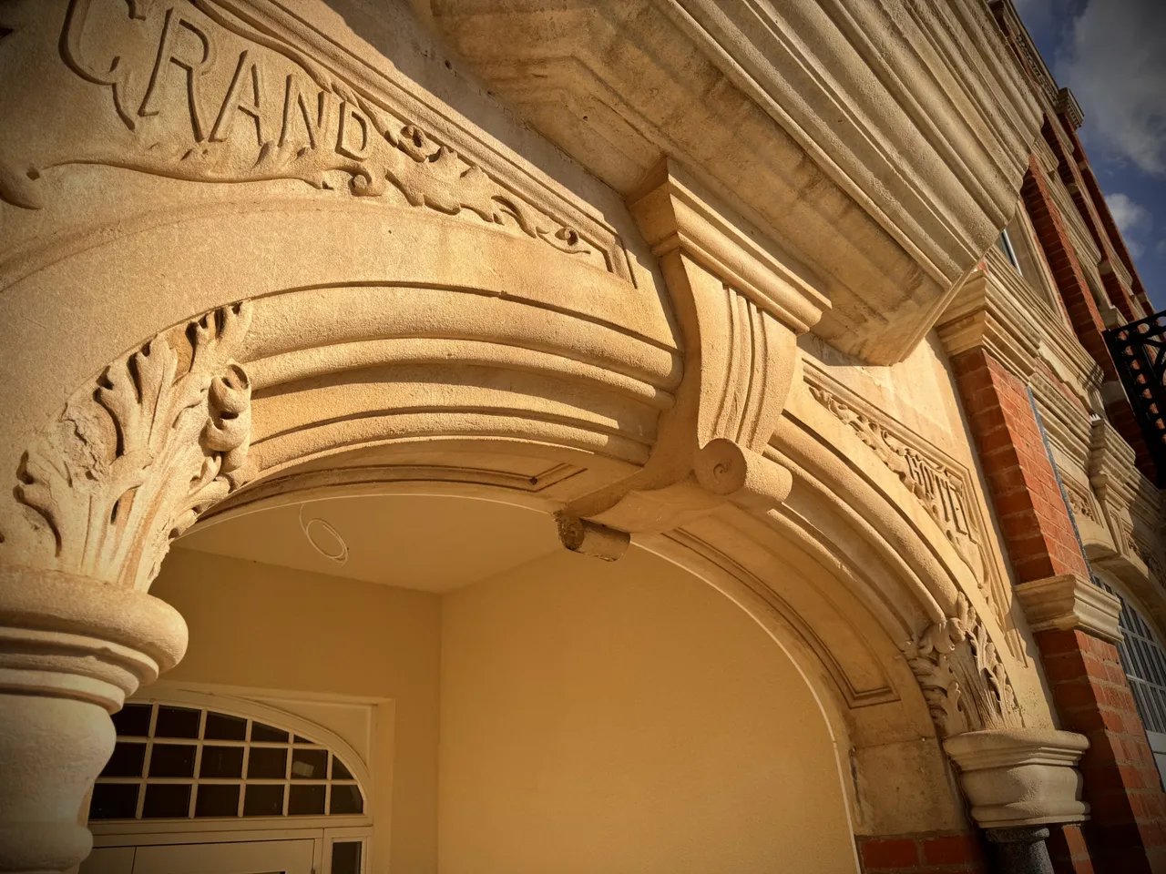 The Grand Apartments, Leigh-On- Sea, SS9 1PJ, photo 10