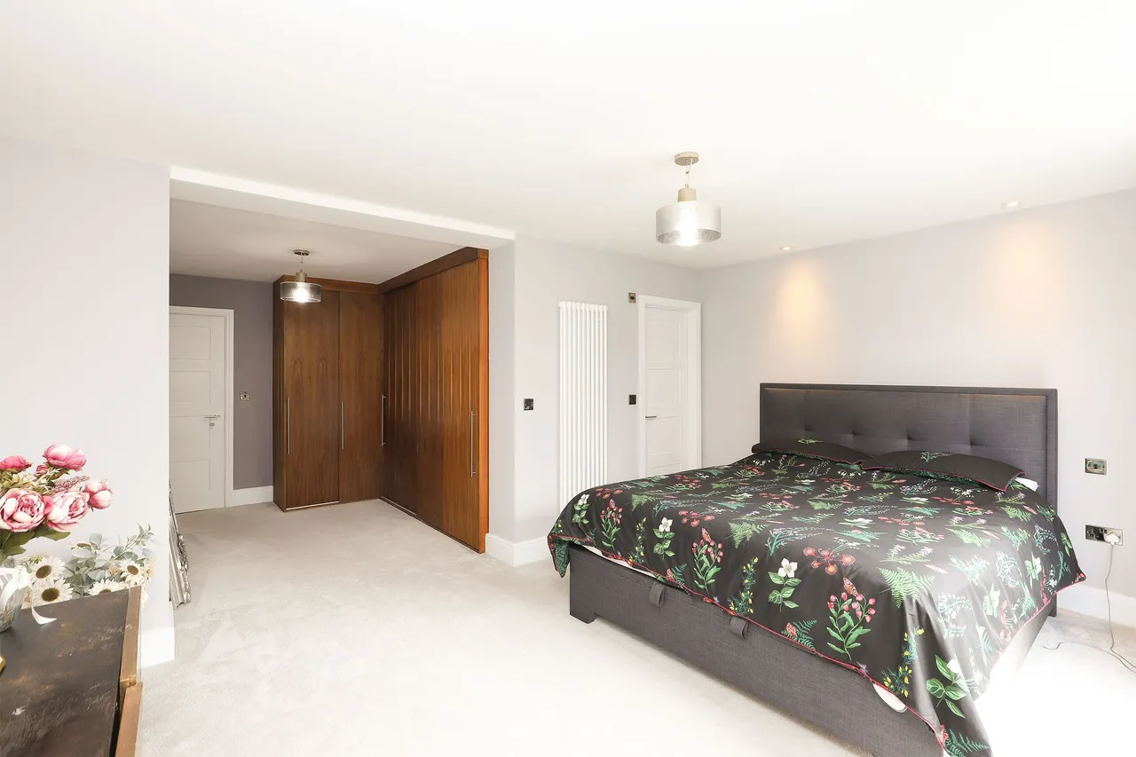 Chorley Drive, Sheffield, S10, photo 28