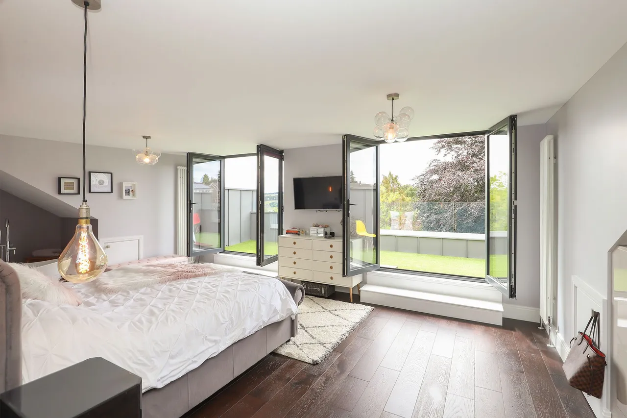 Chorley Drive, Sheffield, S10, photo 3