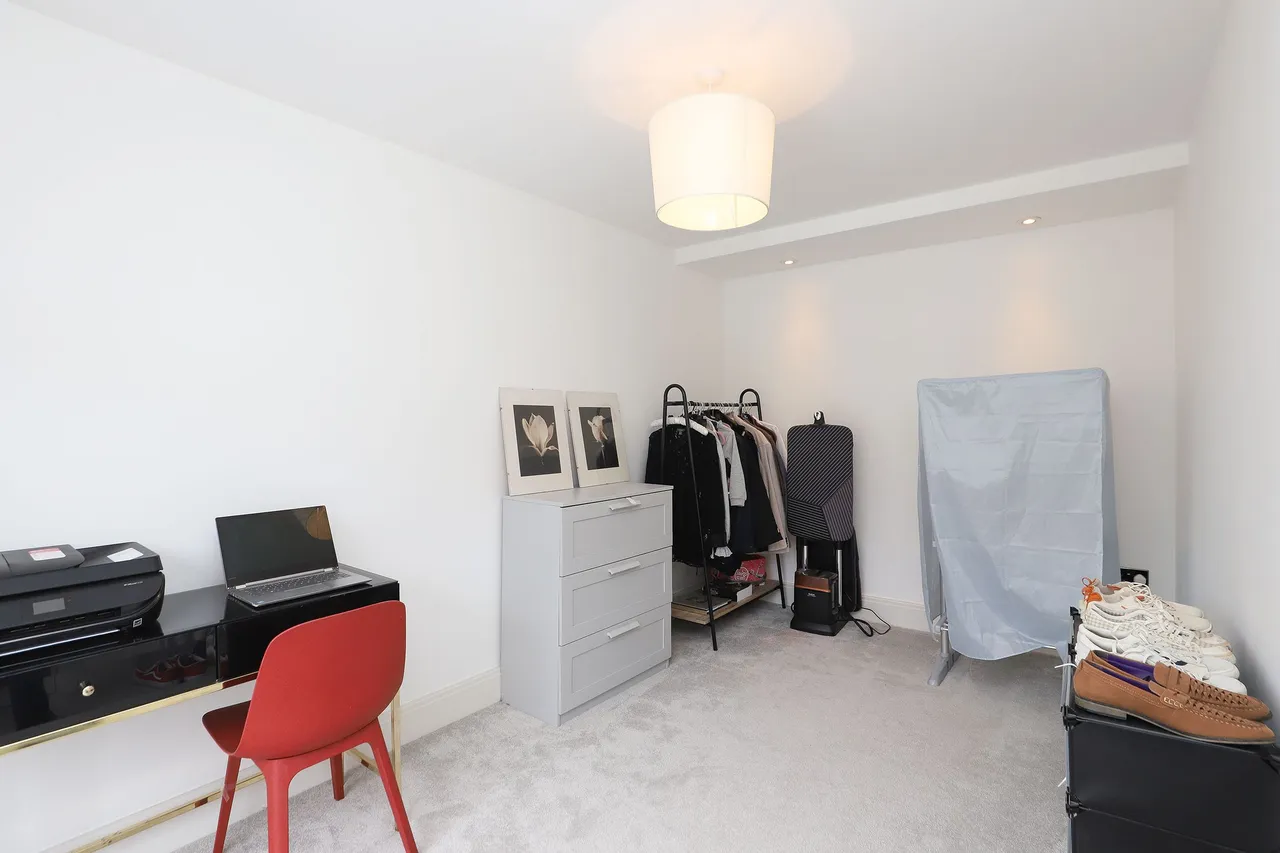 Chorley Drive, Sheffield, S10, photo 37