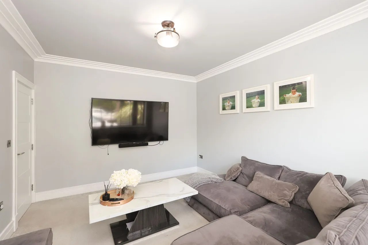 Chorley Drive, Sheffield, S10, photo 16