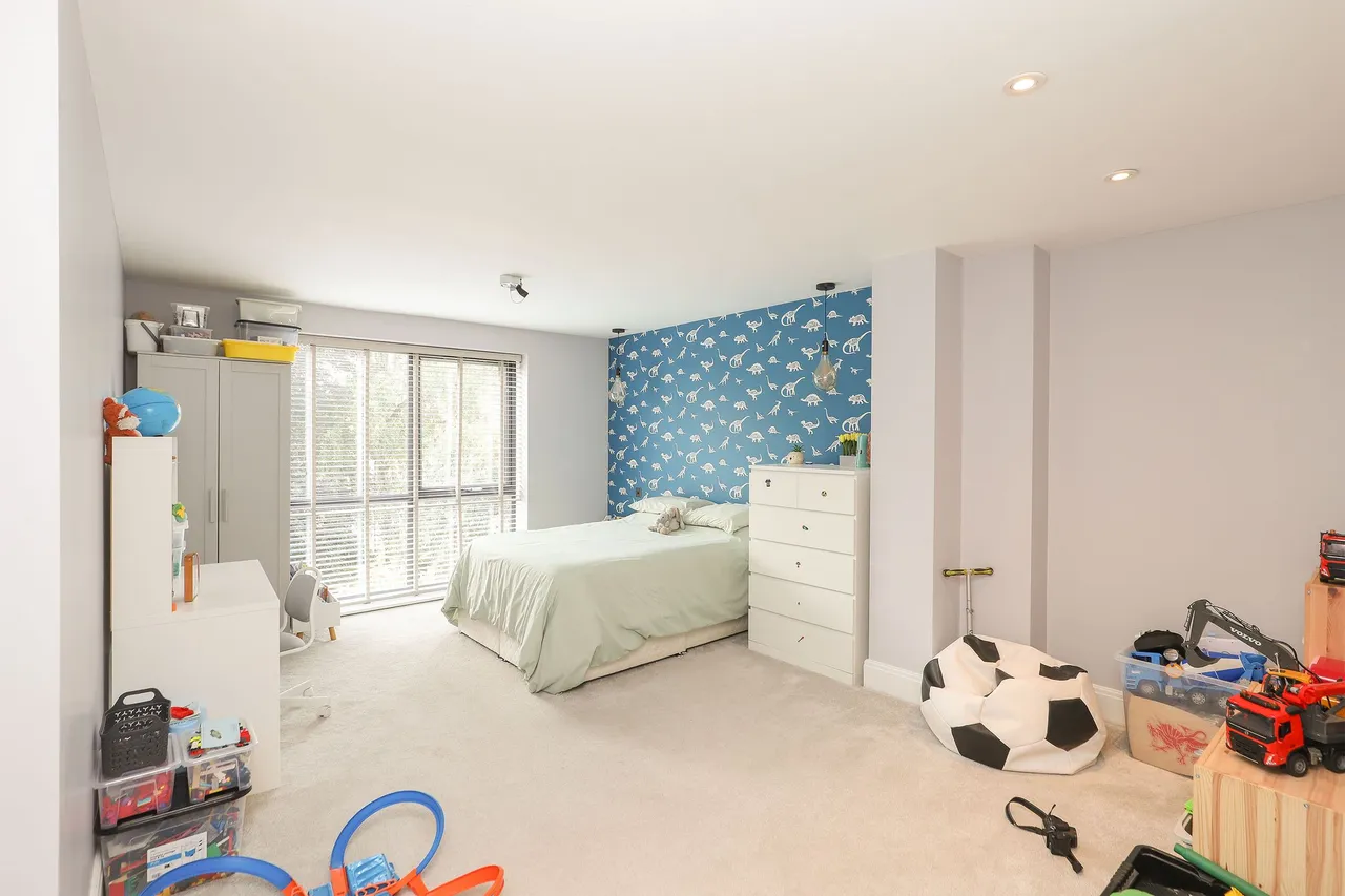Chorley Drive, Sheffield, S10, photo 31