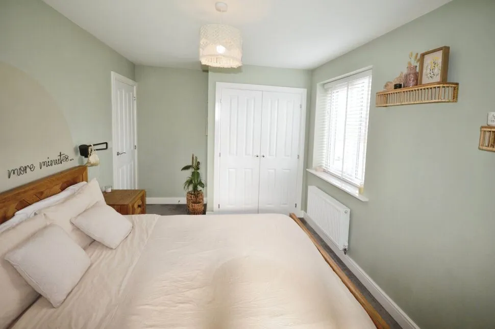 Rowan Grove, Wingerworth, S42, photo 6