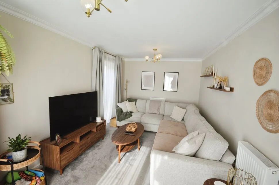 Rowan Grove, Wingerworth, S42, photo 4