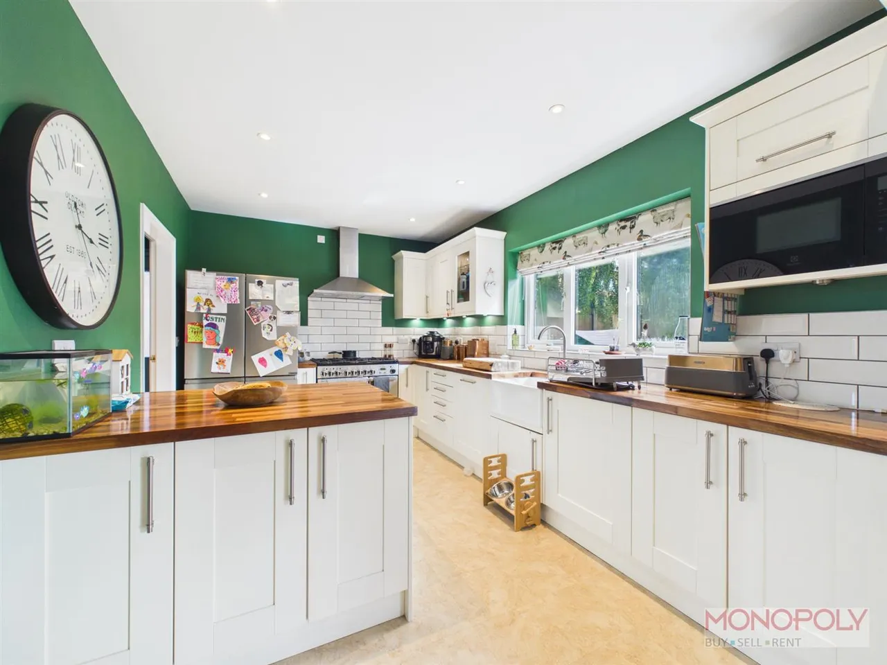 Thornhurst Drive, Wrexham, LL13, photo 4
