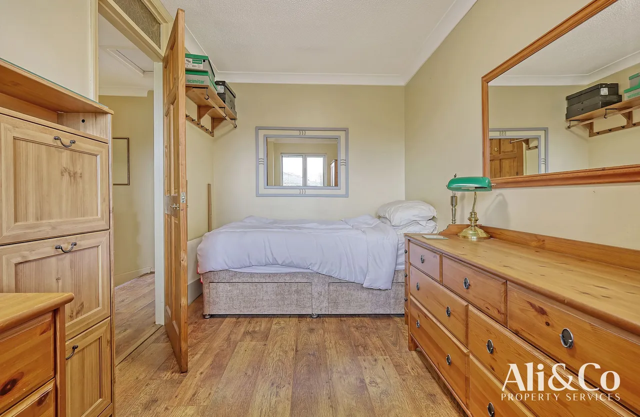 Churchill Road, Grays, Essex, RM17 6TW, photo 14