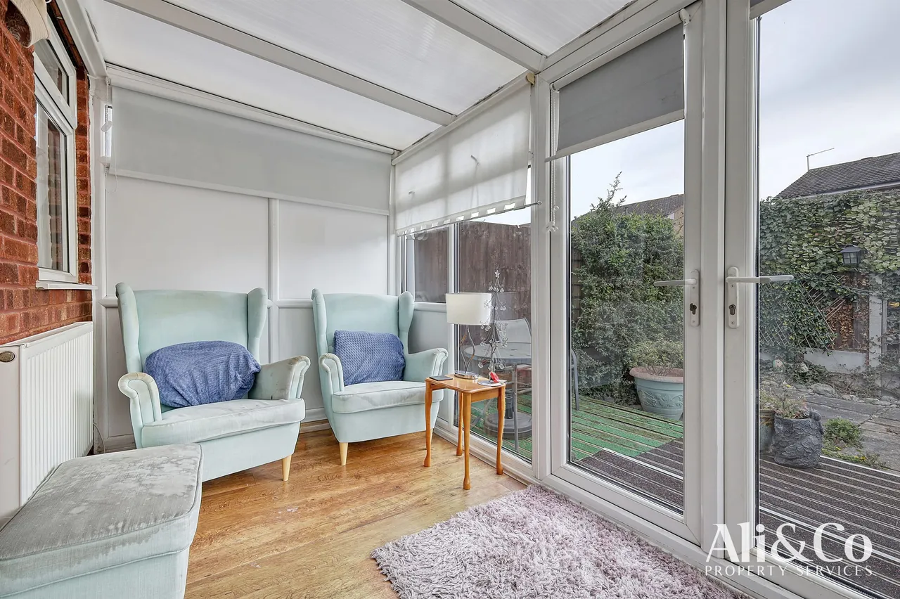 Churchill Road, Grays, Essex, RM17 6TW, photo 8
