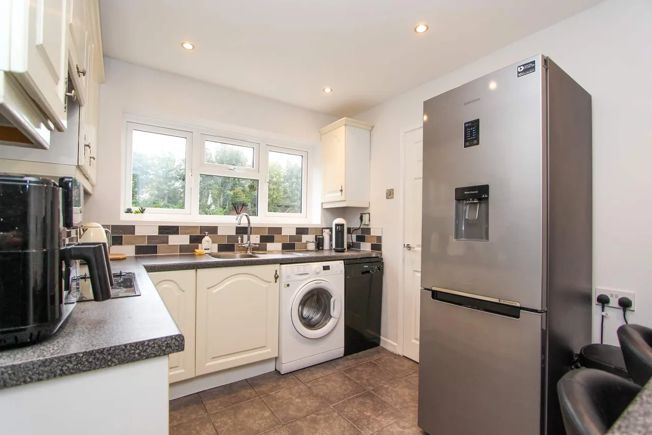 Flat 14, Beechcroft Court Four Oaks Road, Sutton Coldfield, Sutton Coldfield, B74 2XR, photo 9