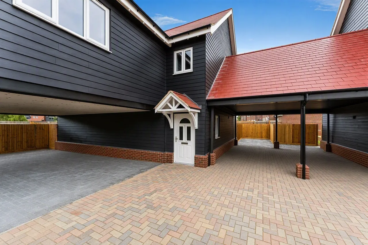 4 bed house for sale — Hunters Rest, Turnpike Road, Red Lodge, Bury St. Edmunds, Suffolk, IP28