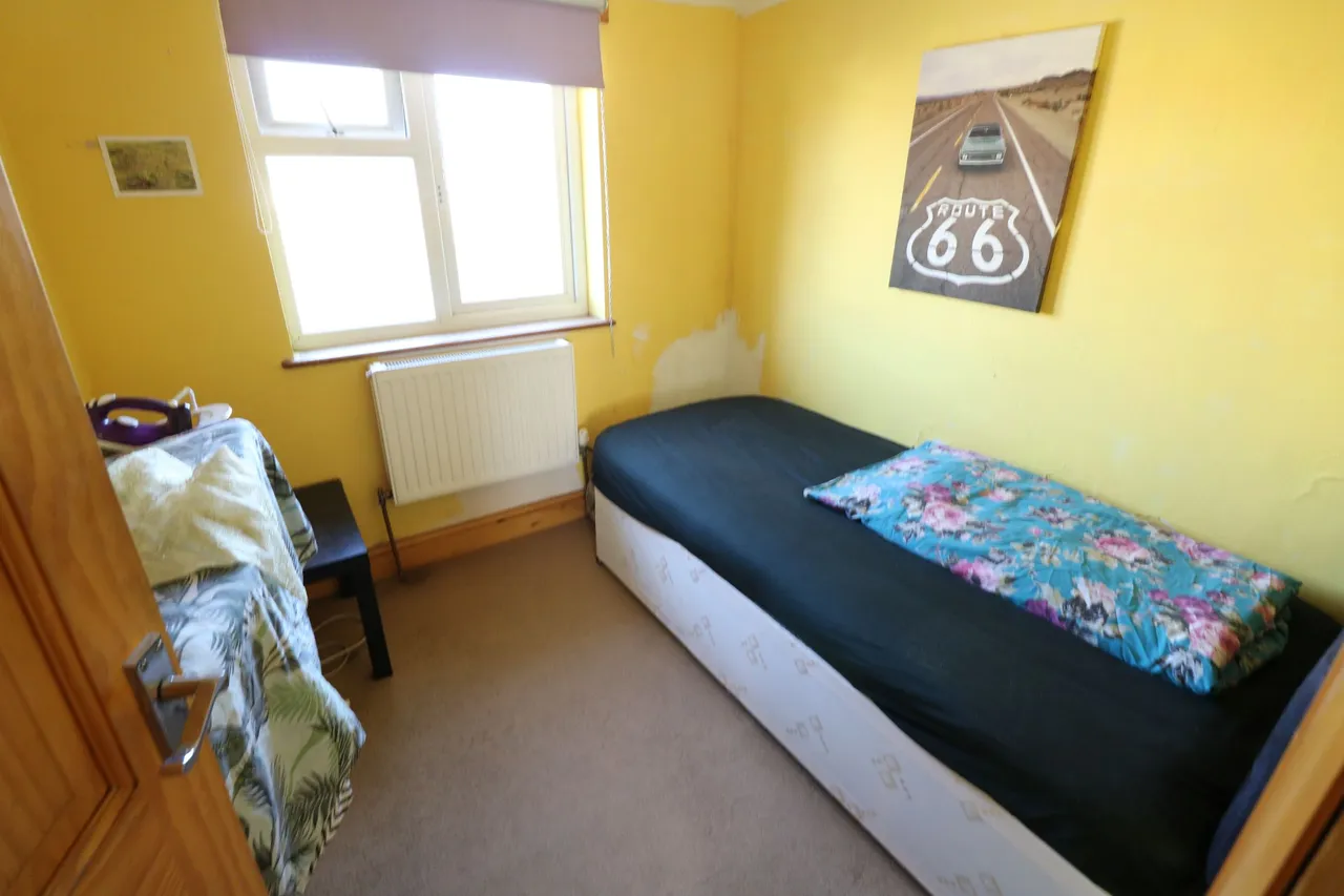 Northview Avenue, Tilbury, Essex, RM18 7RT, photo 11