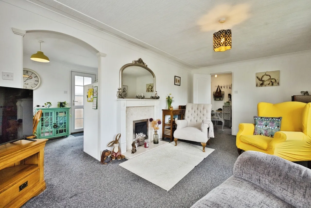 College Close, Langport, TA10, photo 2