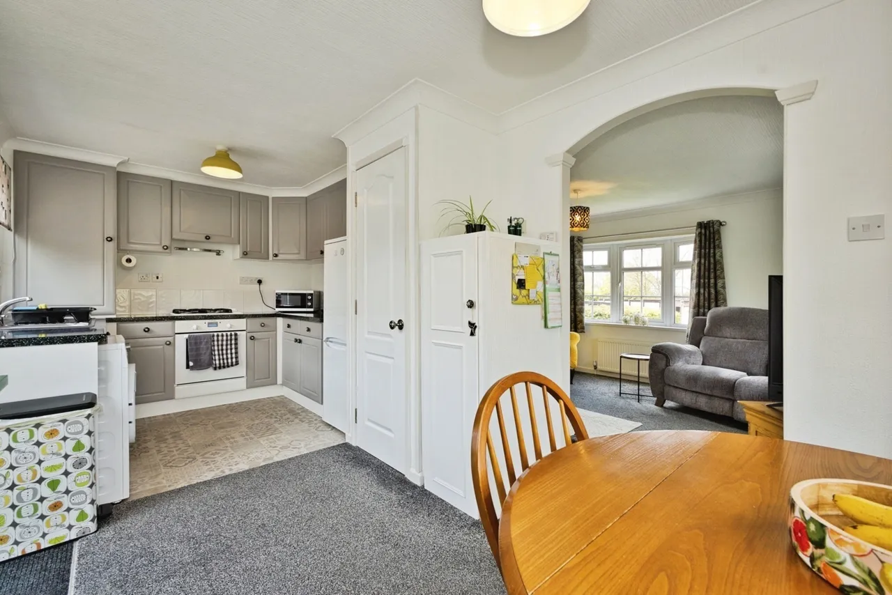 College Close, Langport, TA10, photo 4