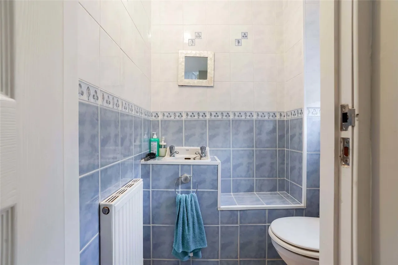 Lenzie Avenue, Deans, EH54, photo 7