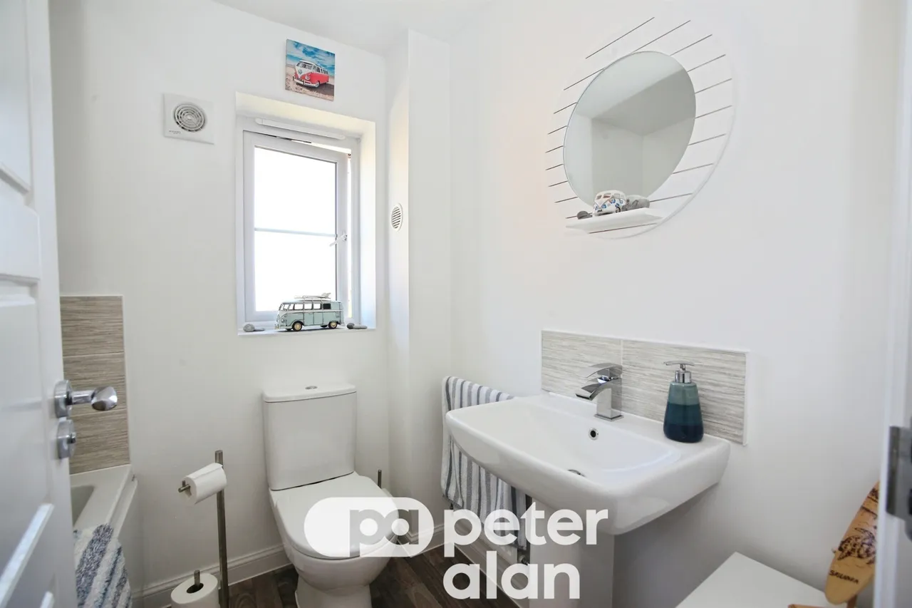 Berkerolles Road, Newport, NP10, photo 17