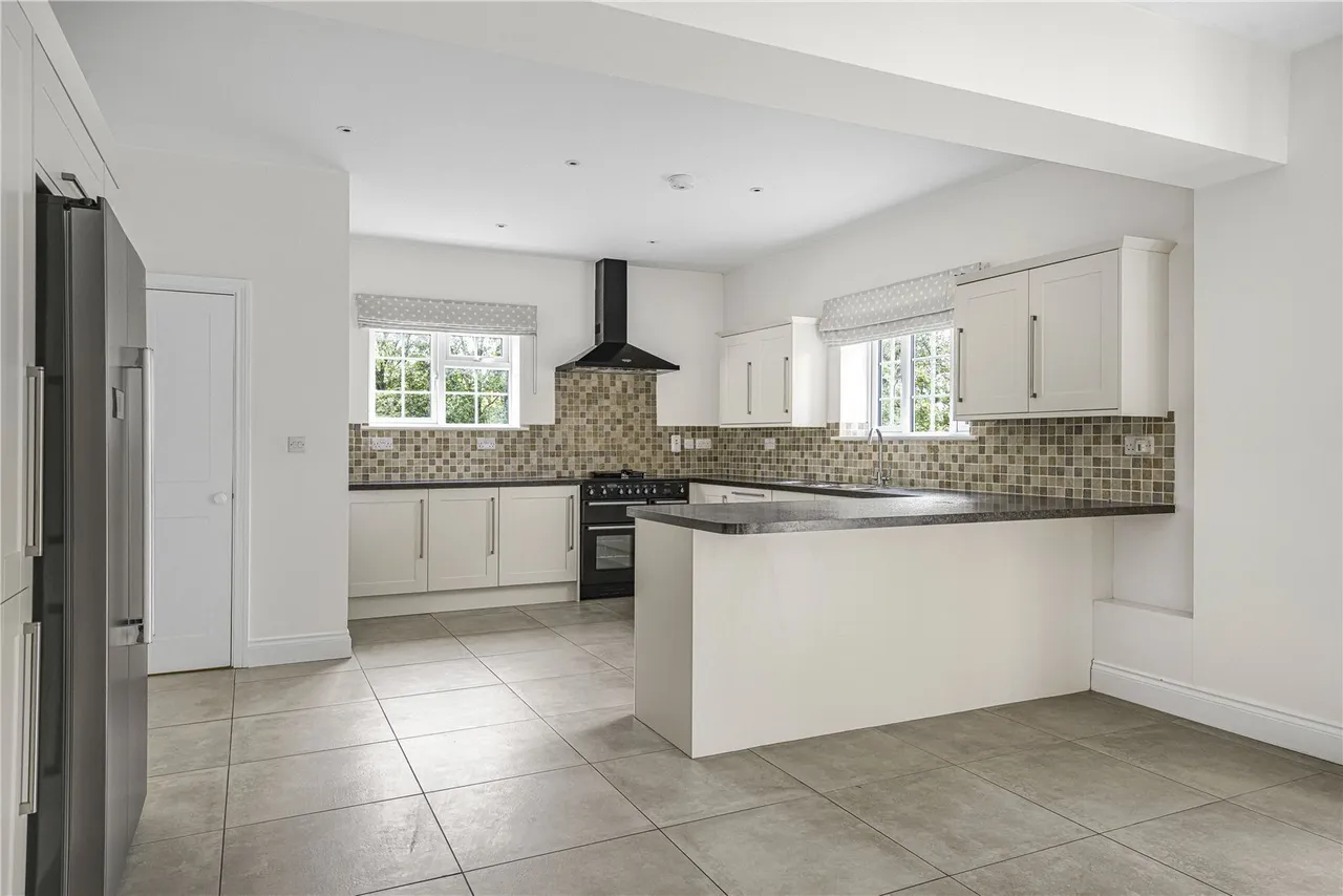 Moulsoe, MK16, photo 4