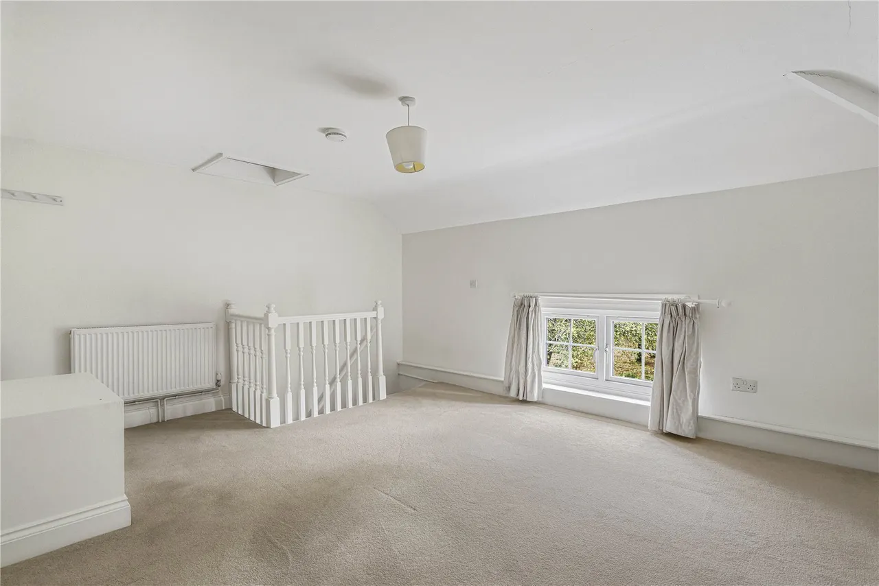 Moulsoe, MK16, photo 11
