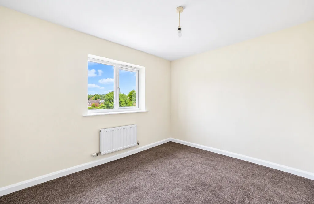 St. Oswalds Crescent, Ashbourne, photo 7