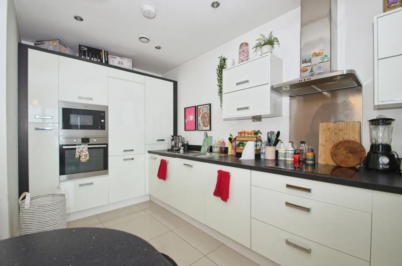 Pendeen House, Ferry Court, Cardiff, CF11, photo 6