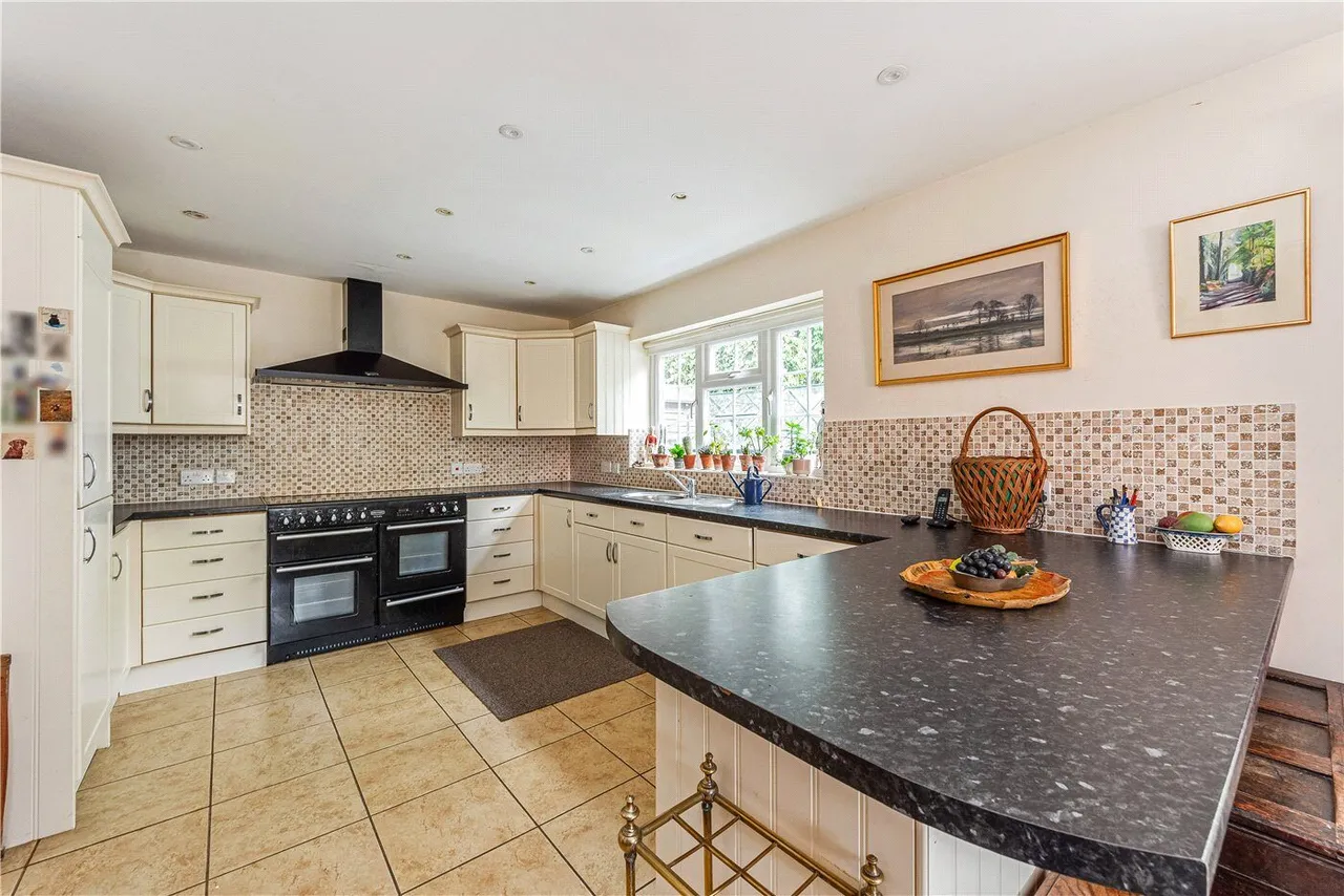 West Street, Rogate, GU31, photo 11