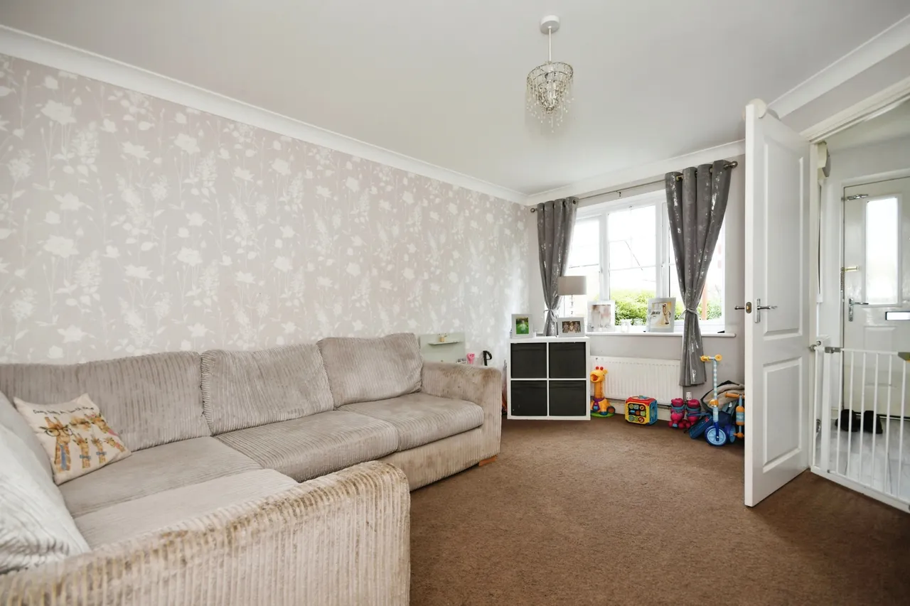 Beech View Drive, Buxton, Derbyshire, SK17, photo 2