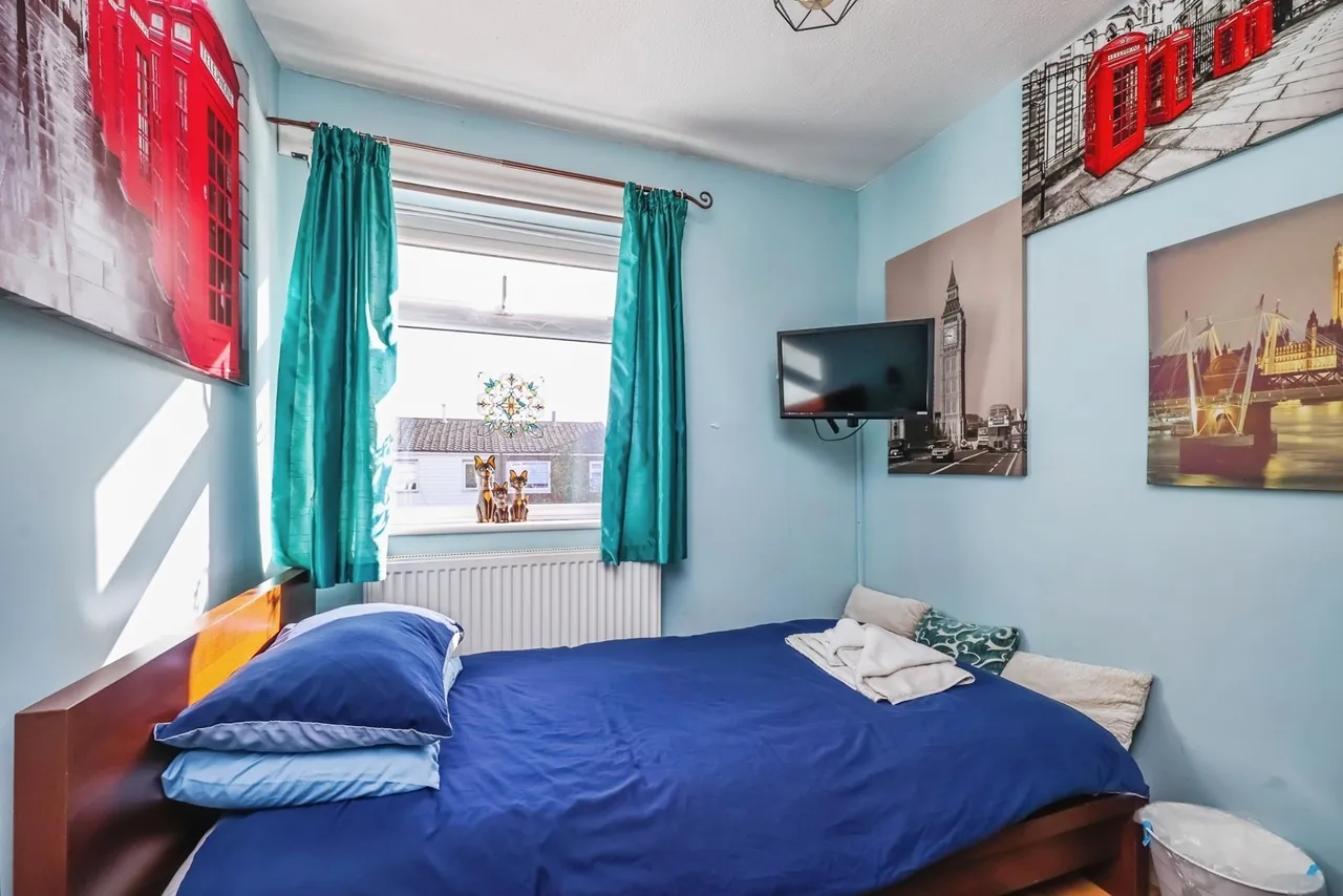 Newmarket Road, NG6, photo 16
