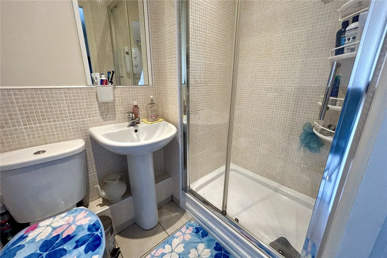 Huddersfield Road, Mirfield, WF14, photo 9
