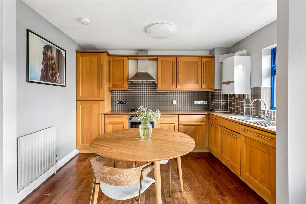 Old Montague Street, London, E1, photo 2