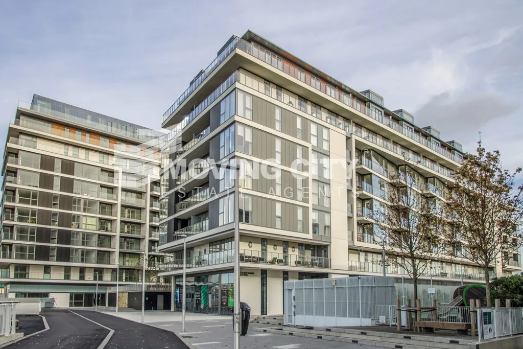 River Gardens Walk, London, SE10, photo 7