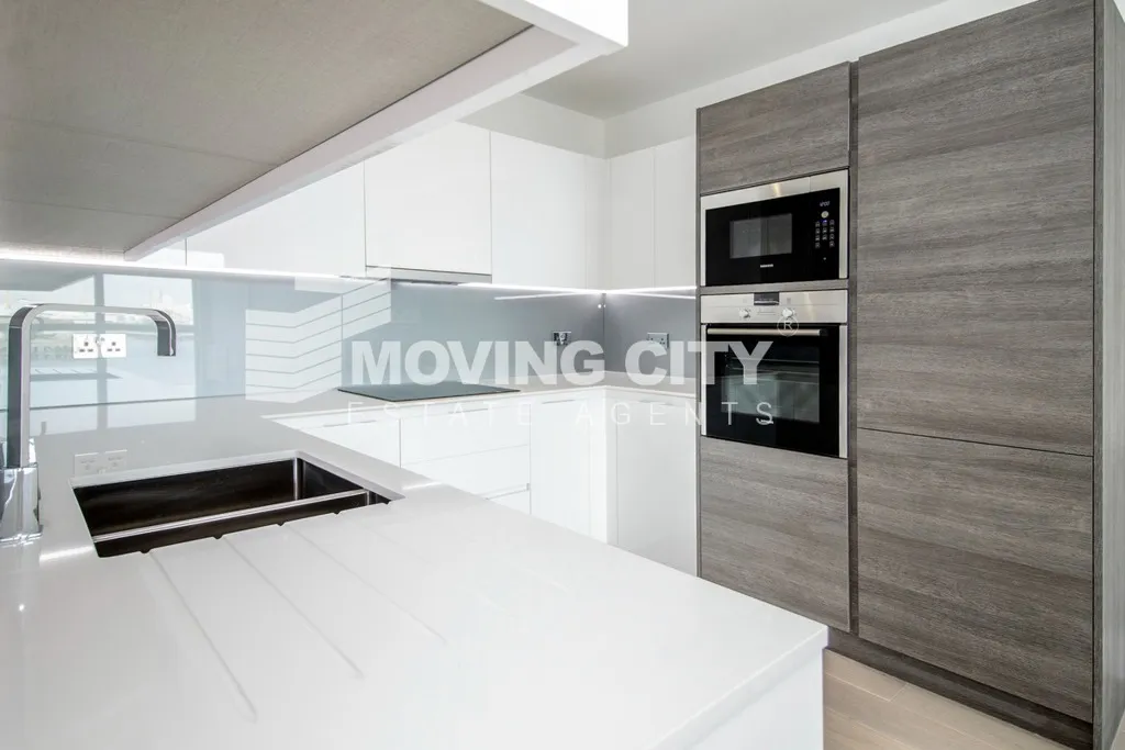 1 bed flat for sale, River Gardens Walk, London, SE10