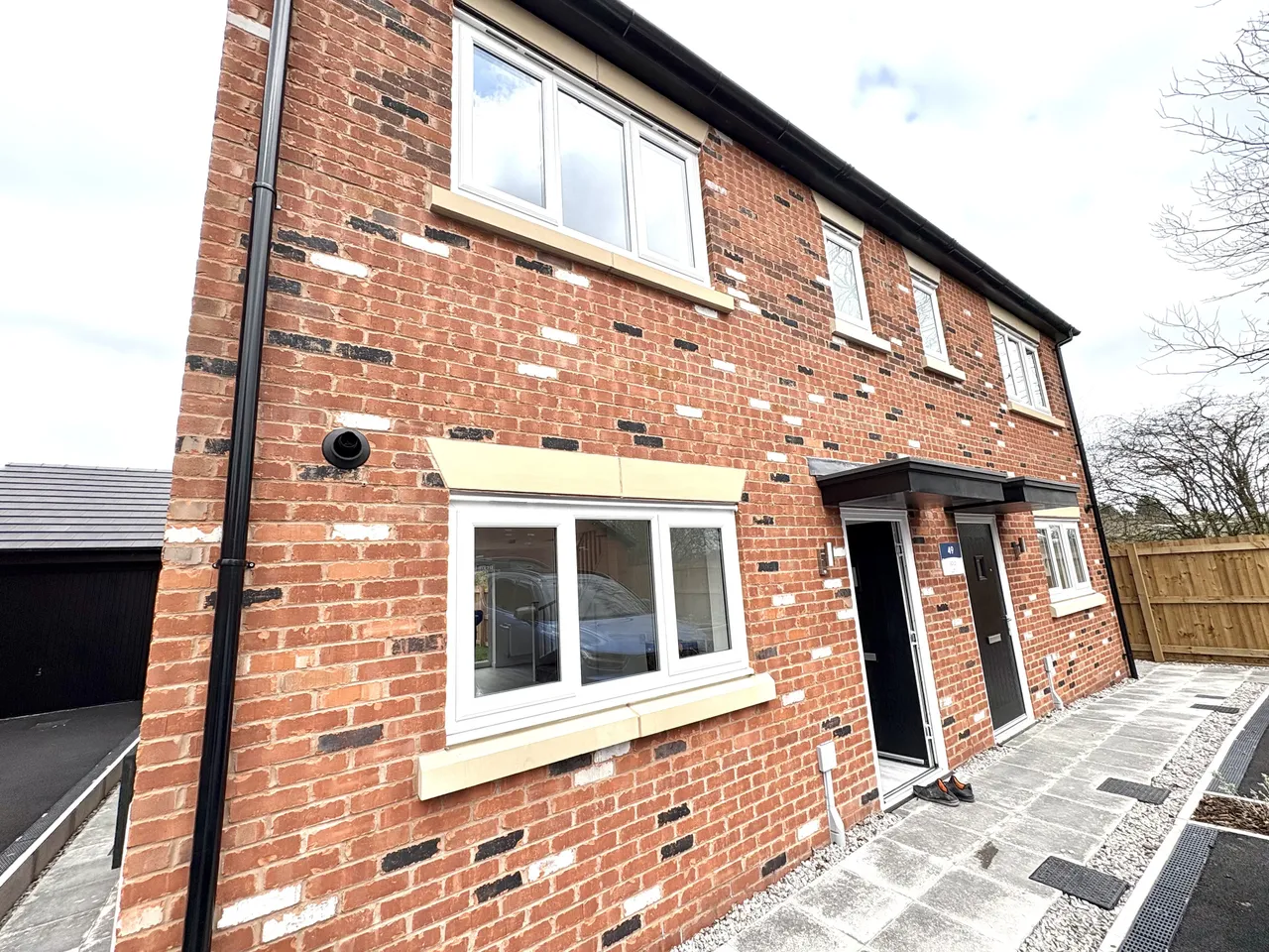 3 bed house to rent — Broady Avenue, Wincham, NORTHWICH