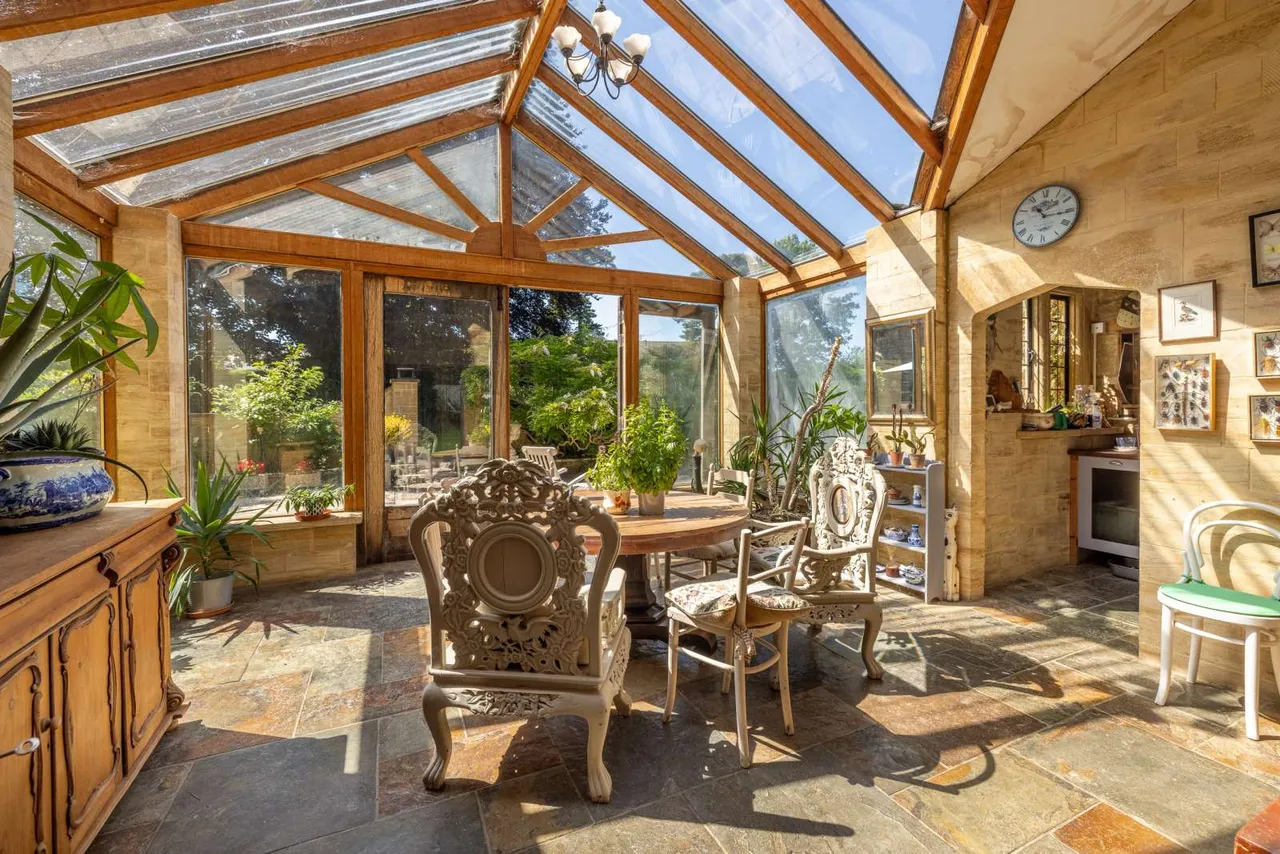 St. Margarets Road, Tintinhull, Yeovil, Somerset, BA22 8PL, photo 9