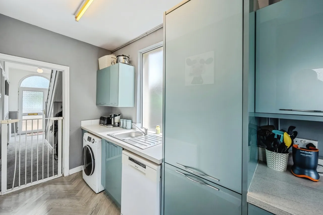 Catsash Road, Newport, Gwent, NP18, photo 9