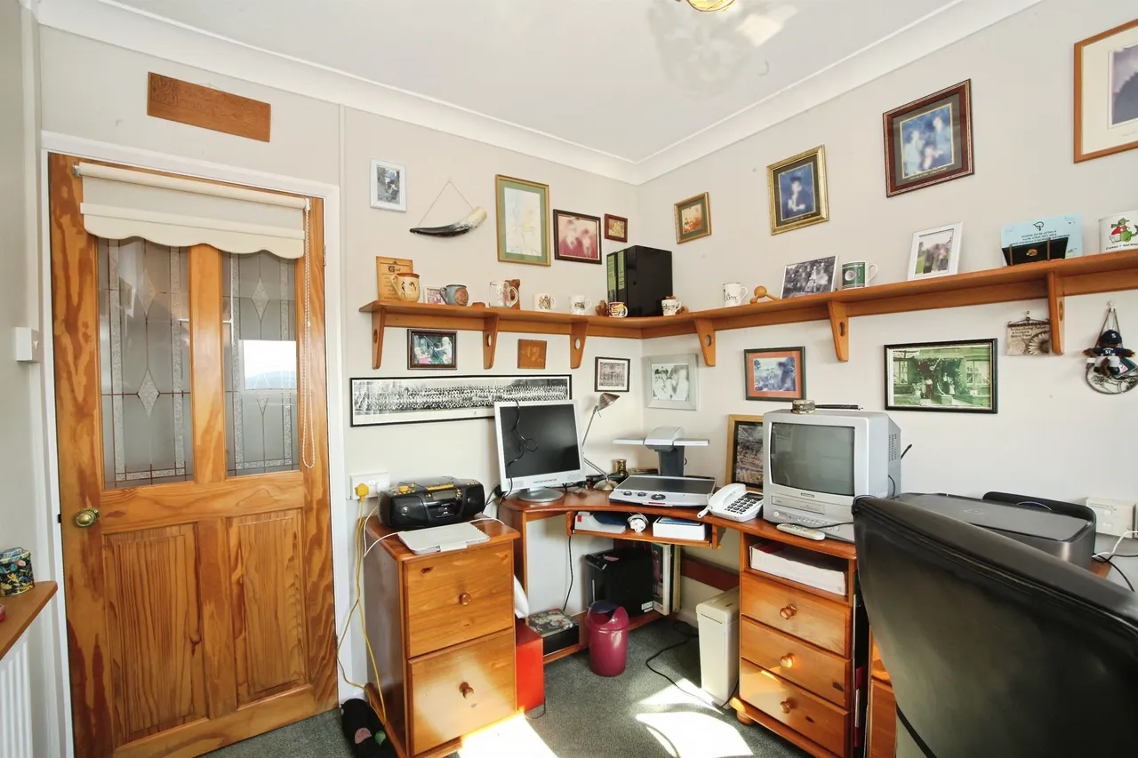 Coed Leddyn Caerphilly, CF83, photo 18