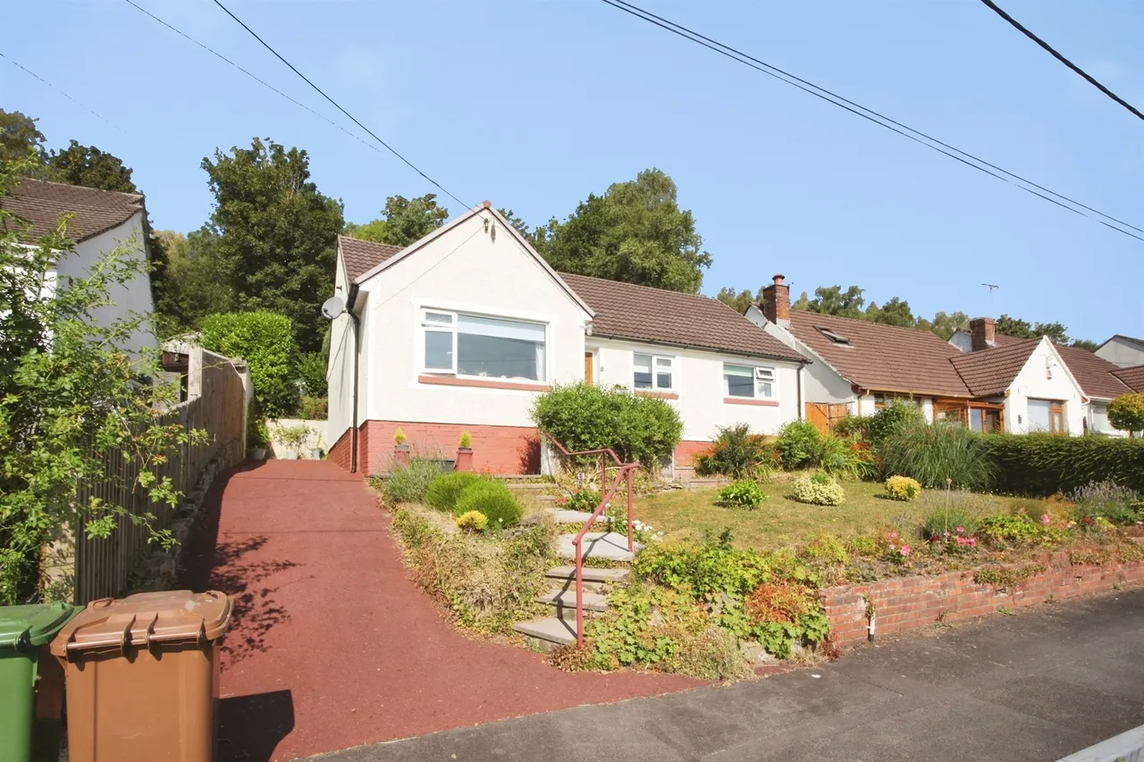 3 bed house for sale, Coed Leddyn Caerphilly, CF83