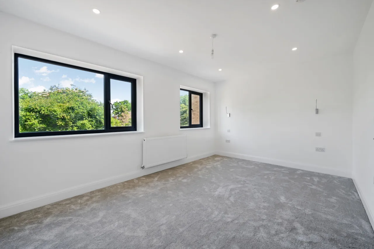 Grand Drive, Raynes Park, SW20, photo 10