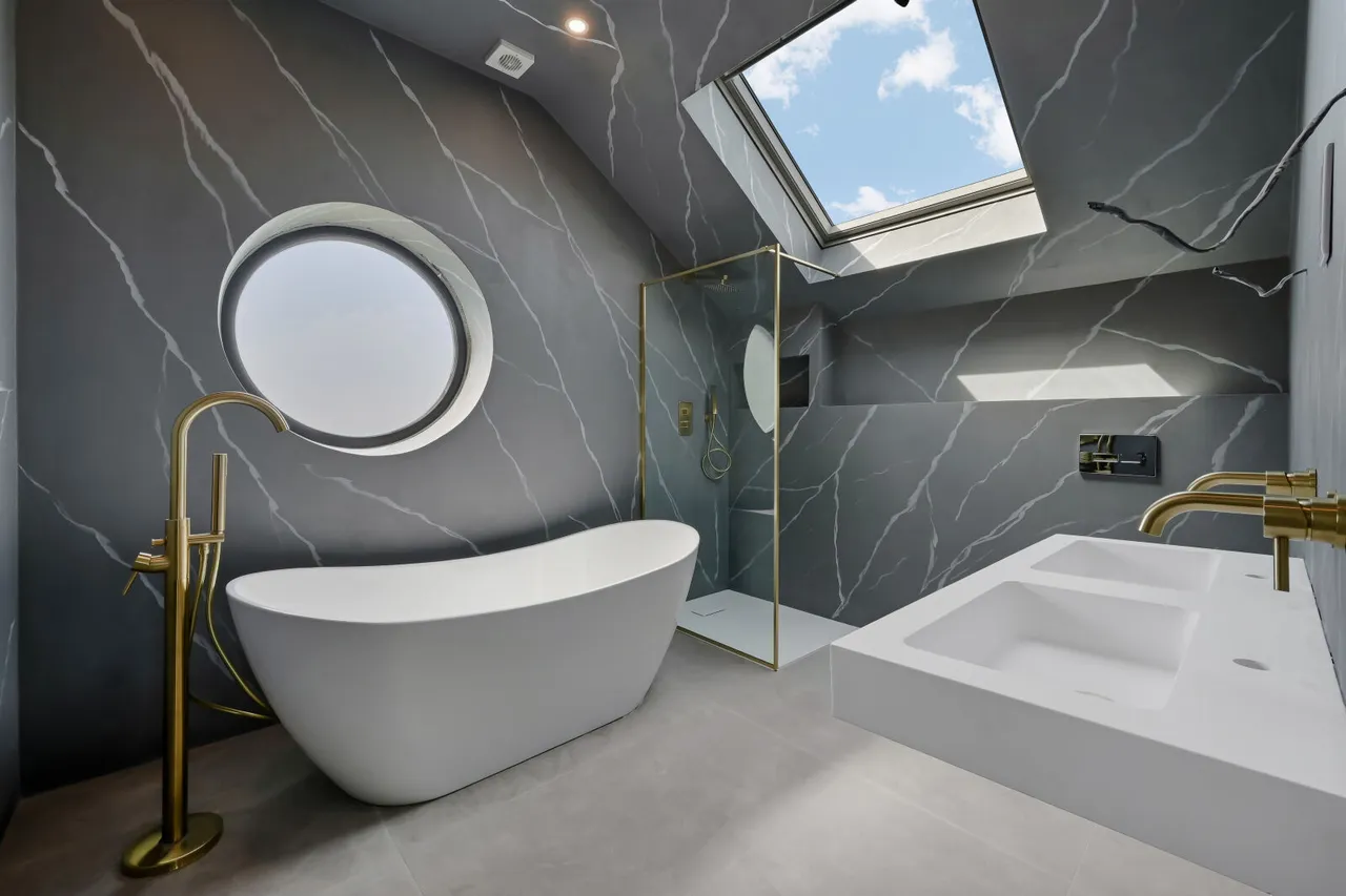 Grand Drive, Raynes Park, SW20, photo 3
