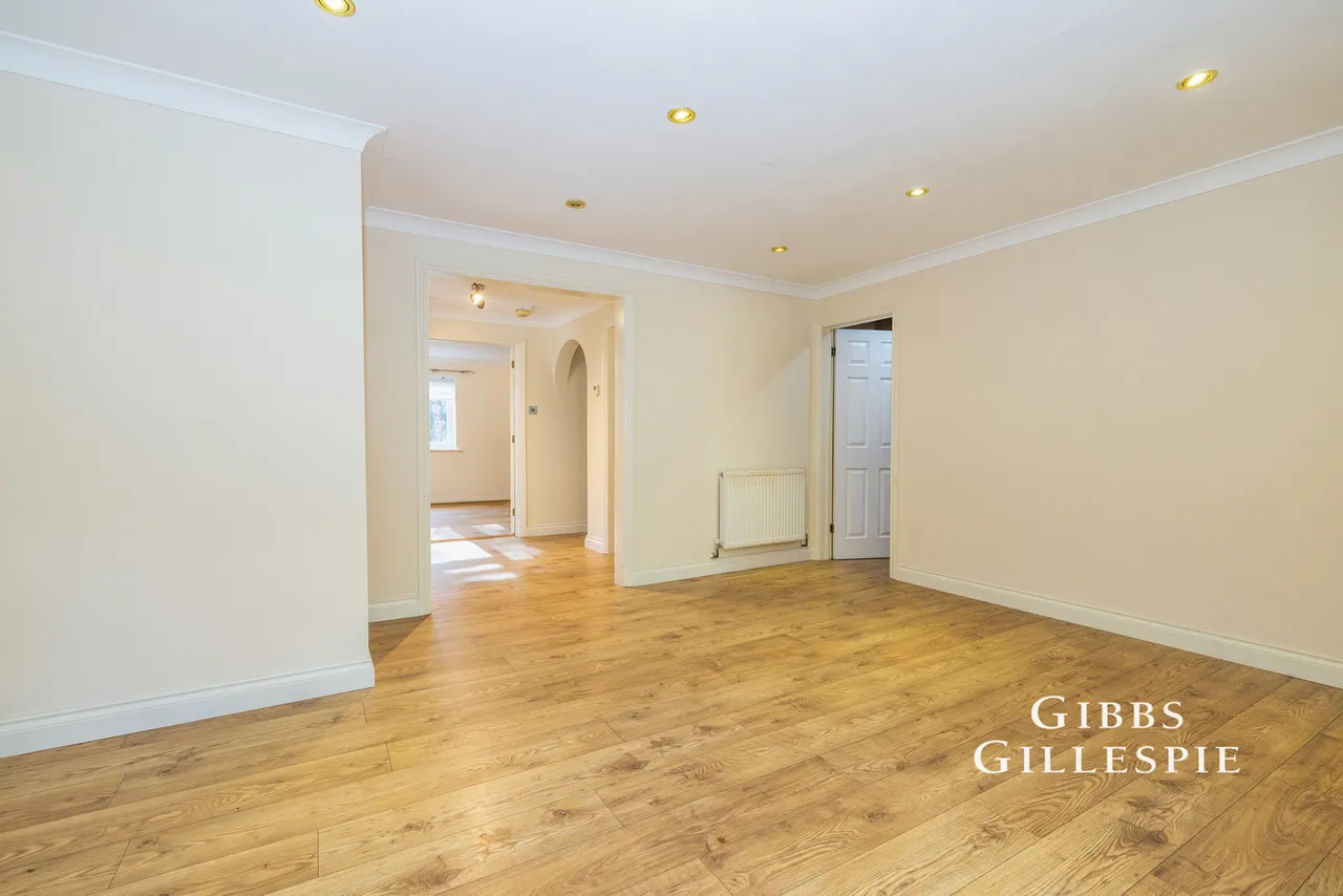 Baycroft Close, Pinner Fees Apply, HA5, photo 6