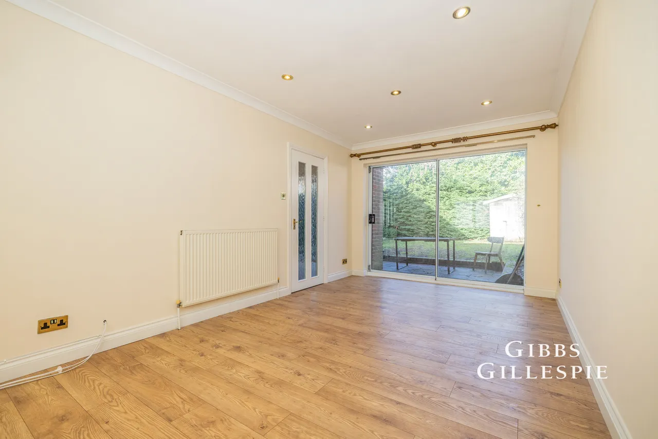 Baycroft Close, Pinner Fees Apply, HA5, photo 8