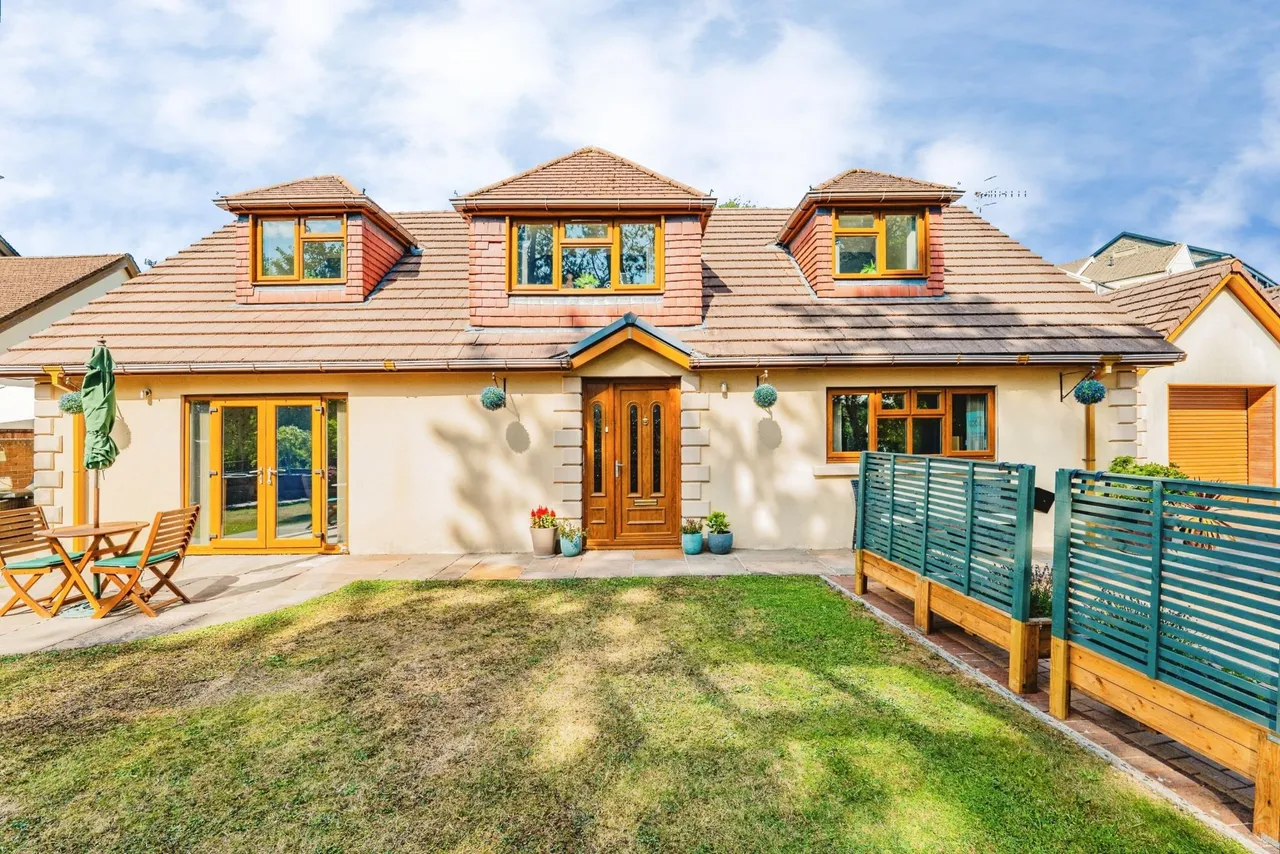 Griffin Rise, Treharris, CF46, photo 5