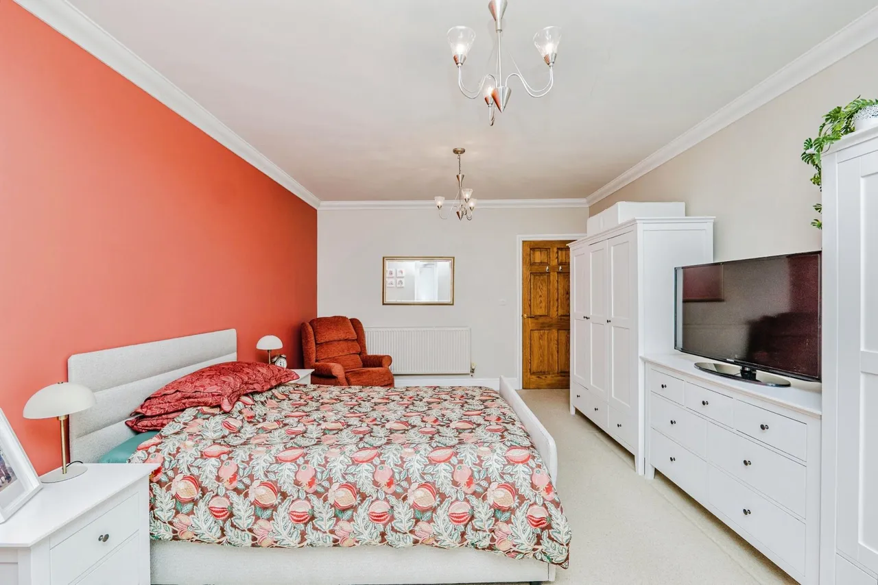 Griffin Rise, Treharris, CF46, photo 17