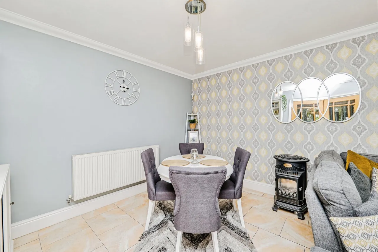 Griffin Rise, Treharris, CF46, photo 11