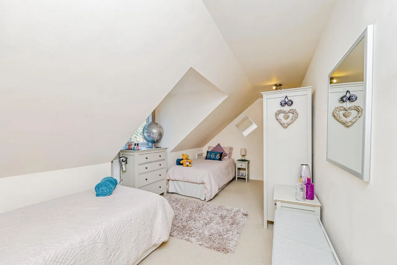 Griffin Rise, Treharris, CF46, photo 30