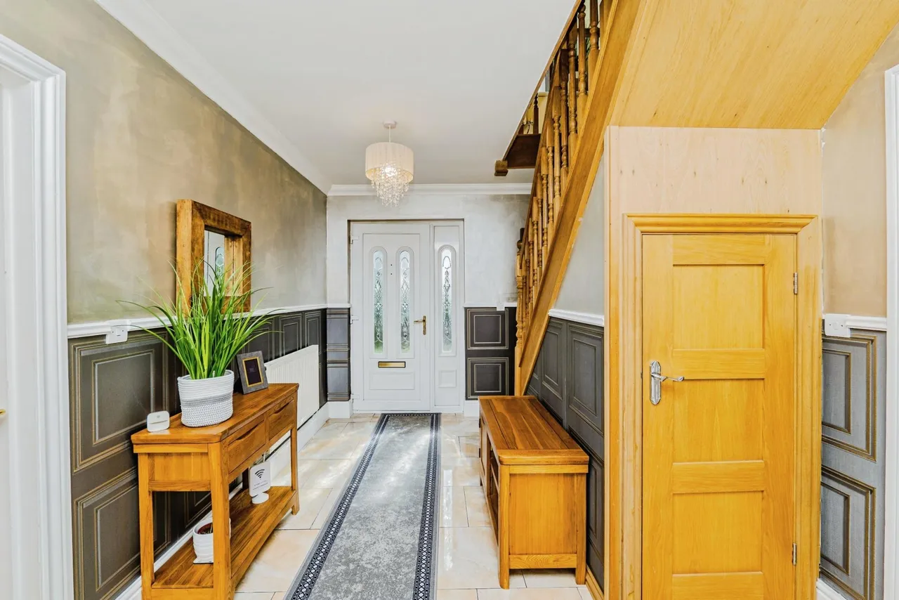 Griffin Rise, Treharris, CF46, photo 18