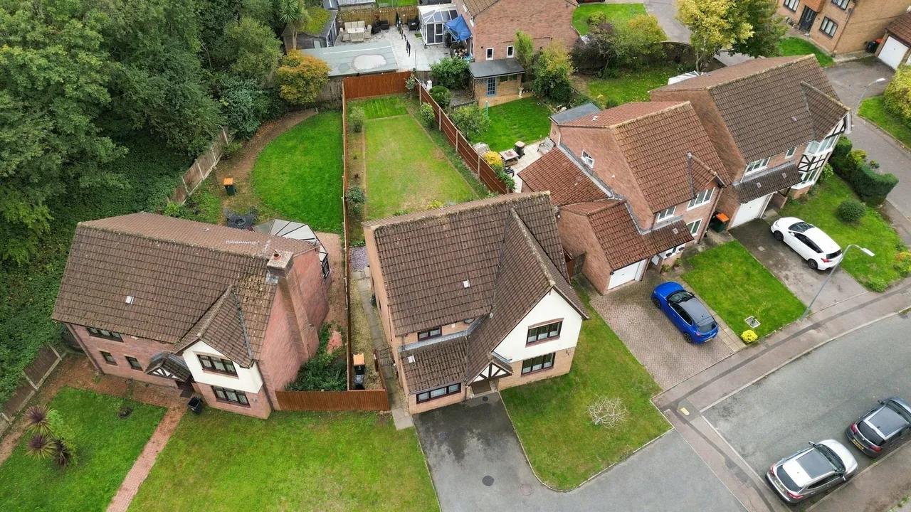 The Meadows, Marshfield, photo 25