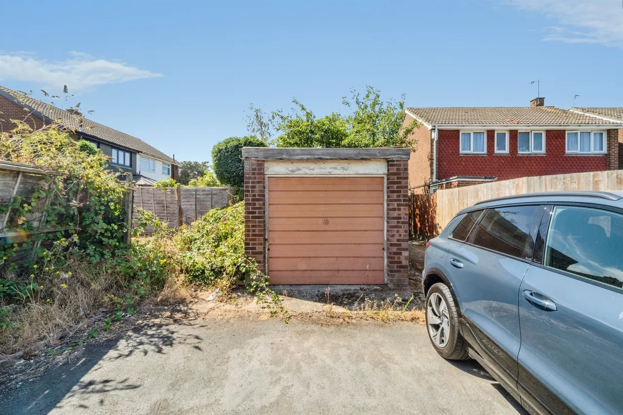 Highfield Close, Bletchley, MK3, photo 16