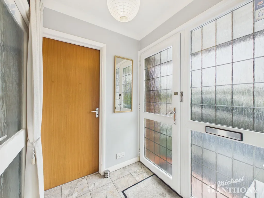 Lower Road, Stoke Mandeville, Aylesbury, HP22 5XB, photo 13