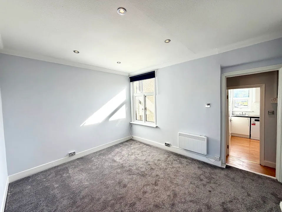 Merivale Road, Harrow, HA1, photo 3