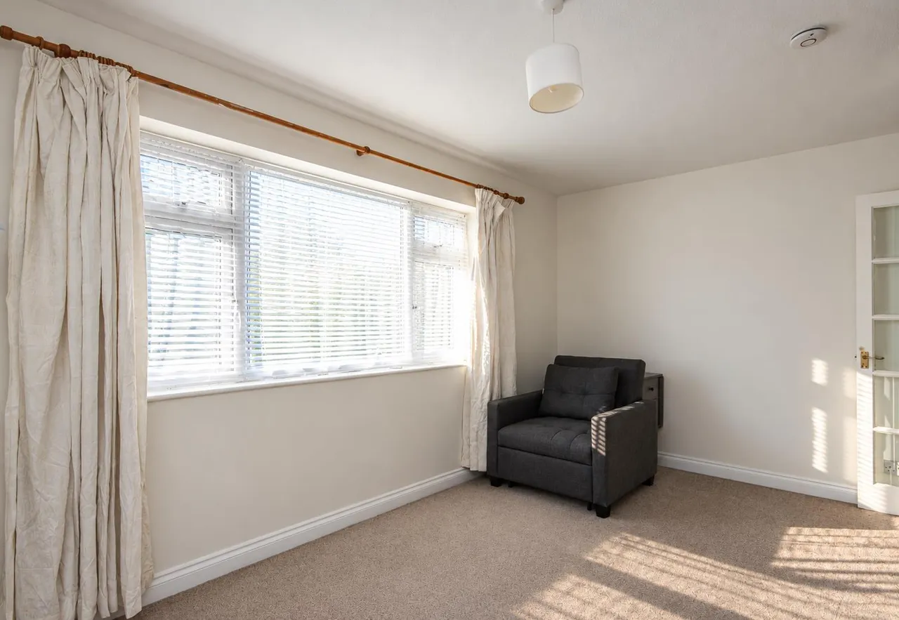 Church Road, Bookham, KT23, photo 4