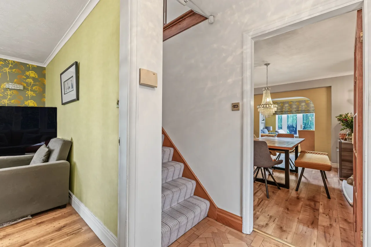 Cheltenham Road, Evesham, WR11, photo 14